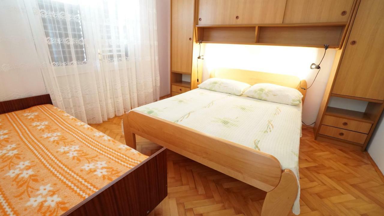 Apartments Ive Tisno Exterior foto